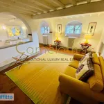 Rent 6 bedroom house of 500 m² in Florence