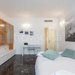 Rent 2 bedroom apartment of 75 m² in Milano