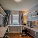 Huur 4 slaapkamer appartement van 90 m² in De Aker