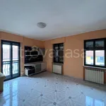 Rent 4 bedroom apartment of 90 m² in Torino