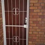 Rent 3 bedroom apartment in Pretoria