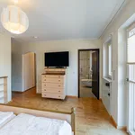 Miete 4 Schlafzimmer wohnung von 95 m² in München