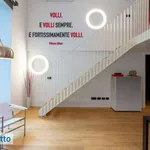 Affitto 4 camera appartamento di 121 m² in Turin