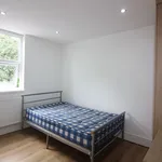 Rent 5 bedroom apartment in Preston