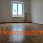 Pronajměte si 3 ložnic/e byt o rozloze 53 m² v Havířov