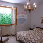 Rent 5 bedroom house of 100 m² in Reggello