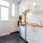 Appartement de 550 m² avec 1 chambre(s) en location à Paris