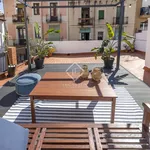 Alquilo 2 dormitorio casa de 80 m² en Barcelona