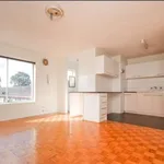 Rent 1 bedroom apartment in Melbourne