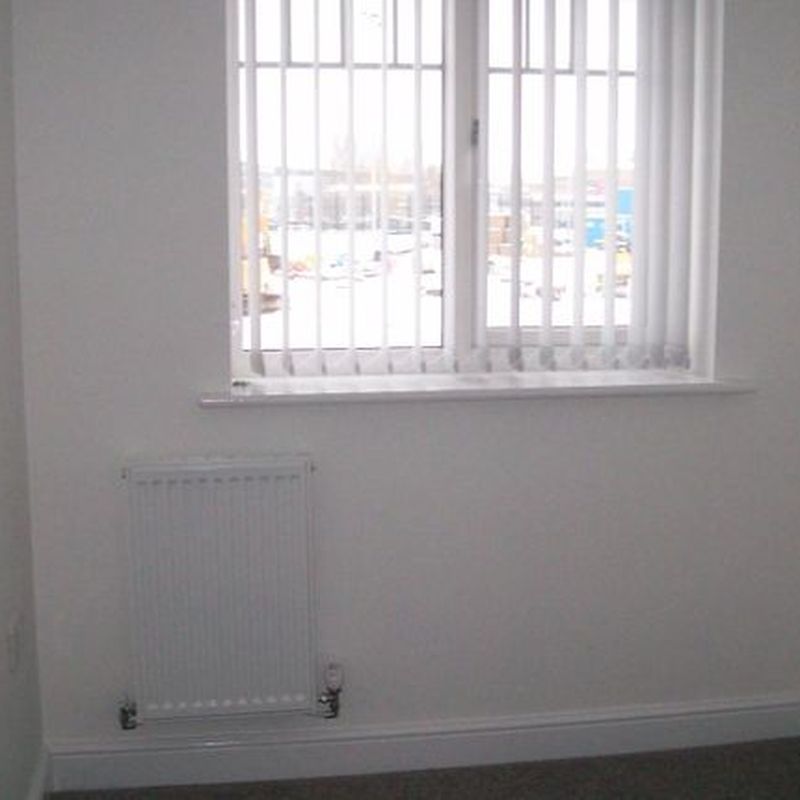 Property to rent in Maes Glyndwr, Oakley Grange Plas Coch Road, Wrexham LL11