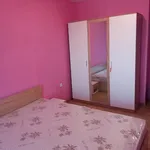 Rent 2 bedroom apartment of 65 m² in Южен