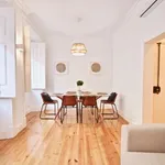 Rent 3 bedroom apartment in lisbon