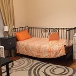 Rent a room in porto