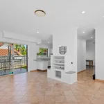 Rent 4 bedroom house in Greenacre