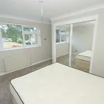 Rent 3 bedroom house in Leeds