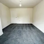 Rent 3 bedroom house in Kirklees