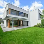 Rent 5 bedroom house of 280 m² in Prague