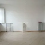 Affitto 3 camera appartamento di 65 m² in Turin