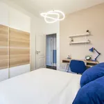 Rent a room in lisbon