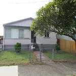 Rent 2 bedroom house in West Kempsey