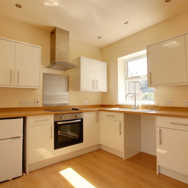 Located within walking distance to ST. Mary's Cray train station. St Mary Cray