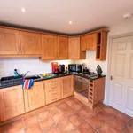 Rent 3 bedroom apartment of 1830 m² in Oxford