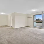 Rent 3 bedroom apartment in Chatswood