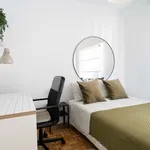 Alquilo 3 dormitorio apartamento de 81 m² en Madrid