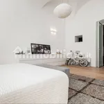 Rent 3 bedroom apartment of 155 m² in Genoa