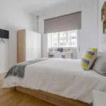 Rent a room of 200 m² in madrid