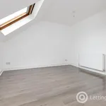 Rent 3 bedroom flat in Perth