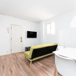 Rent 1 bedroom apartment in Barcelona']