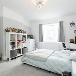 Rent 4 bedroom house in West Midlands