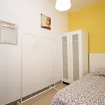 Rent a room of 90 m² in barcelona