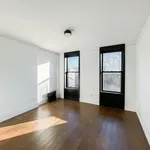 Rent 2 bedroom apartment in Brooklyn