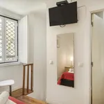 Rent 1 bedroom apartment in Lisbon