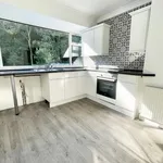 Rent 3 bedroom house in North East Derbyshire