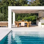 Rent 6 bedroom house of 567 m² in Marbella