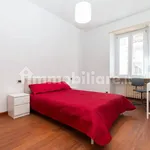 Rent 4 bedroom apartment of 100 m² in Turin