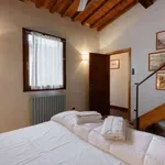 Rent 2 bedroom apartment of 100 m² in florence