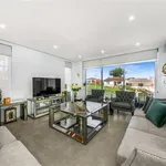 Rent 4 bedroom house in Greystanes