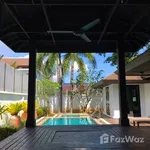 Rent 3 bedroom house of 326 m² in Phuket