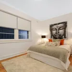 Rent 2 bedroom apartment in Bondi Beach