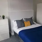 Rent 6 bedroom house in East Midlands