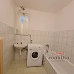 Pronajměte si 2 ložnic/e byt o rozloze 57 m² v Vítkov