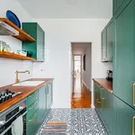 Rent 3 bedroom apartment of 1076 m² in Lisbon