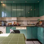 Rent a room of 110 m² in valencia