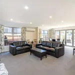 Rent 4 bedroom house in Christchurch