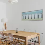 Miete 3 Schlafzimmer wohnung von 1238 m² in vienna