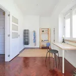 Rent a room in lisbon